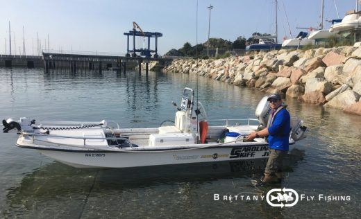 Pêche du bar à la mouche en bateau