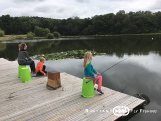 Apprendre la pêche à la mouche aux plus jeunes